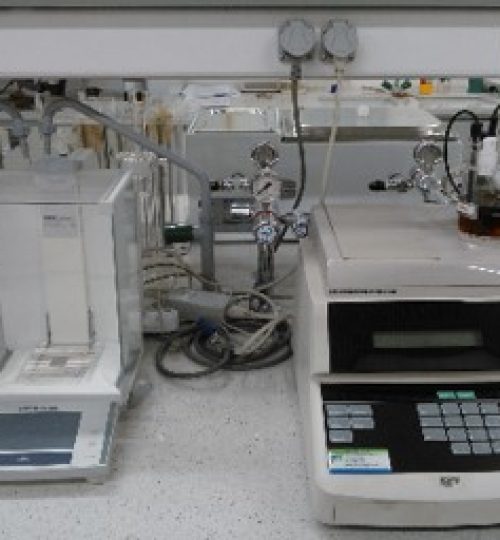 K-F water content analyzer